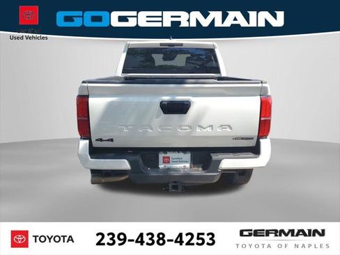 Certified 2025 Toyota Tacoma TRD Off-Road AWD/4WD image 8