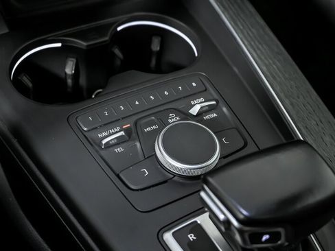 Used 2017 Audi A4 2.0T Premium w/ Convenience Package image 34