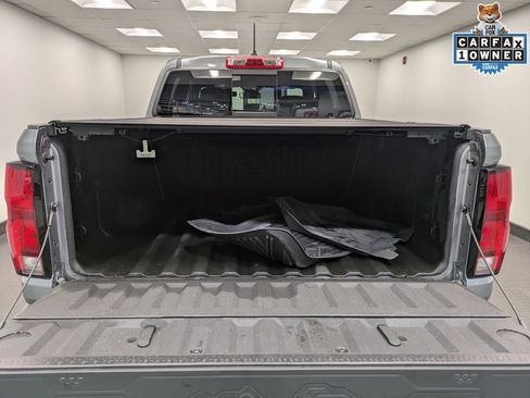 Used 2023 Chevrolet Colorado LT w/ LT Convenience Package III AWD/4WD image 25