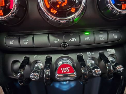 Used 2024 MINI Cooper S FWD image 19