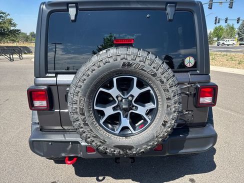 Used 2021 Jeep Wrangler Unlimited Rubicon w/ Cold Weather Group AWD/4WD image 4