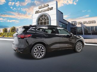 Used 2025 Chevrolet Blazer RS video 3