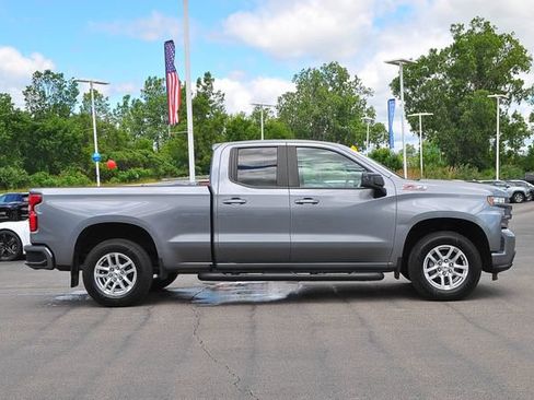 Used 2020 Chevrolet Silverado 1500 RST AWD/4WD image 2