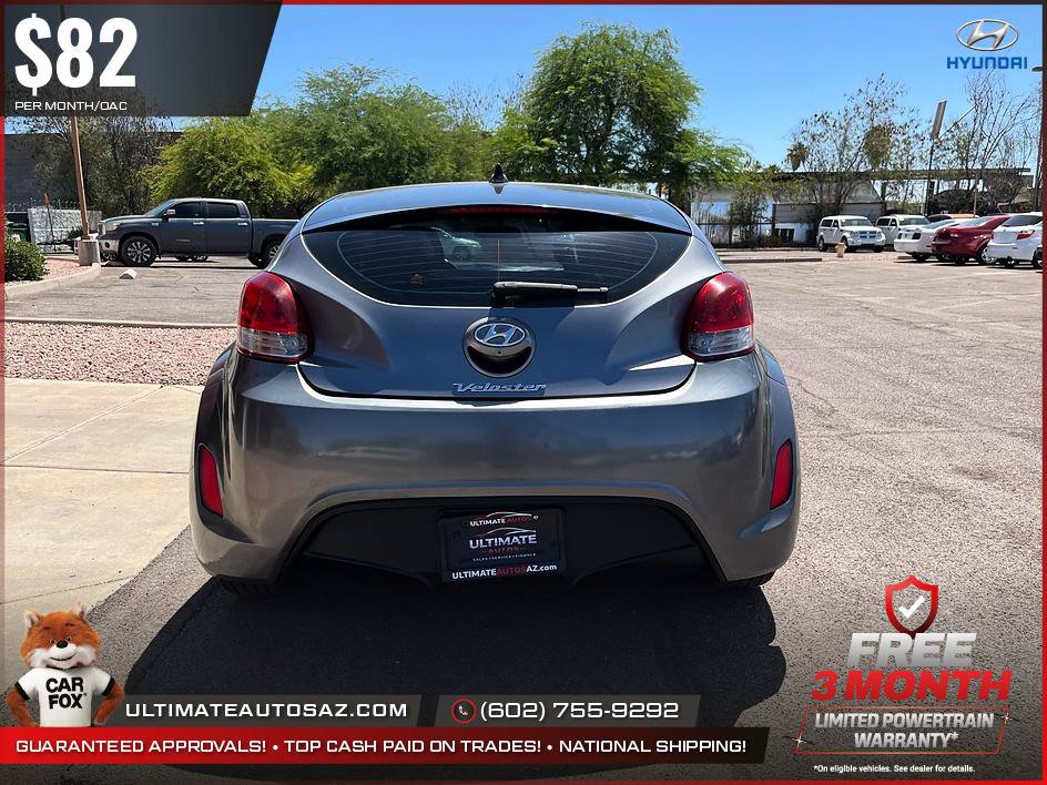 Used 2015 Hyundai Veloster FWD image 6