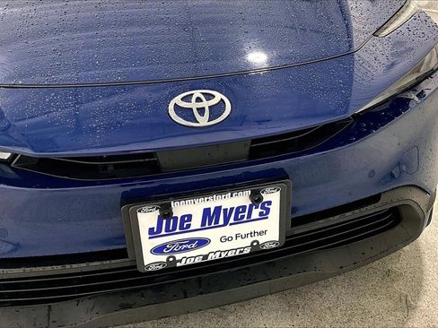 Used 2024 Toyota Prius LE image 30