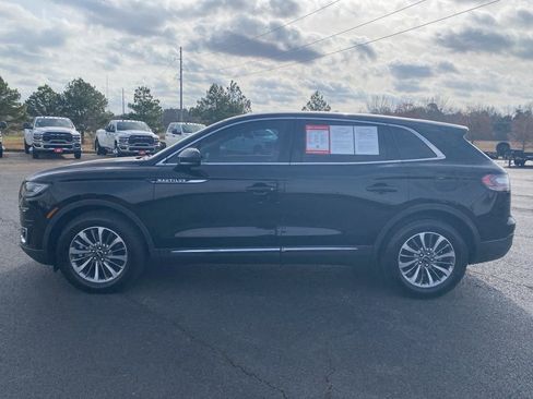 Used 2020 Lincoln Nautilus FWD w/ Equipment Group 101A image 4