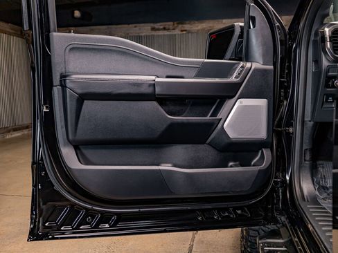 Used 2025 Ford F150 Lariat w/ Equipment Group 502A High image 30