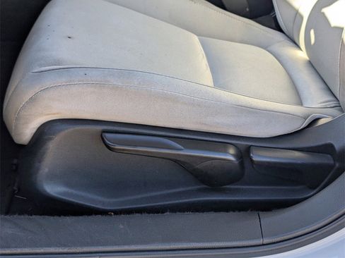 Certified 2022 Honda Accord LX image 11