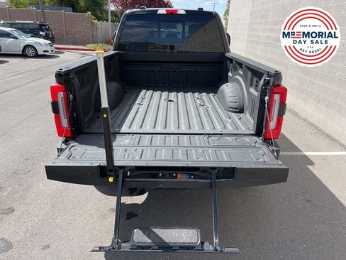 Used 2024 Ford F350 Platinum AWD/4WD image 31
