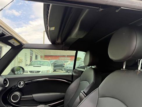 Used 2014 MINI Cooper S FWD image 22
