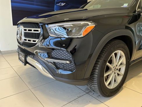 Used 2025 Mercedes-Benz GLE 350 4MATIC image 11