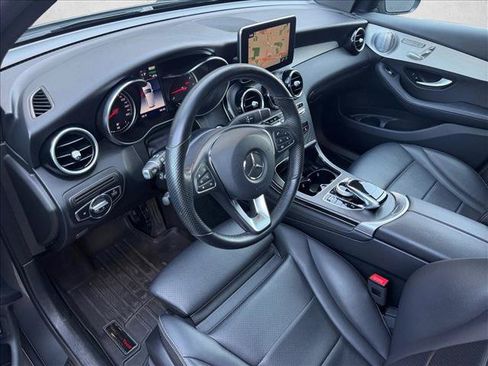 Used 2019 Mercedes-Benz GLC 350e 4MATIC image 10