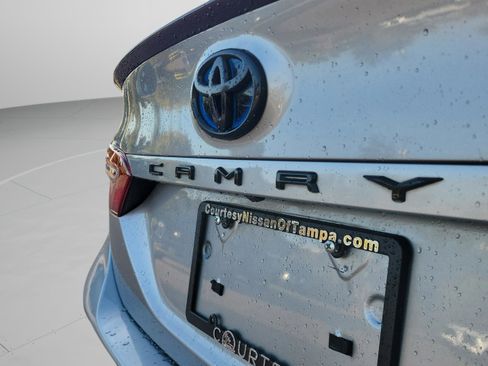 Used 2022 Toyota Camry SE w/ Convenience Package image 8