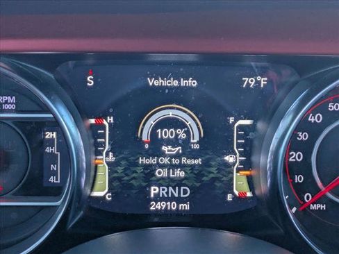 Used 2021 Jeep Wrangler Unlimited Rubicon image 11