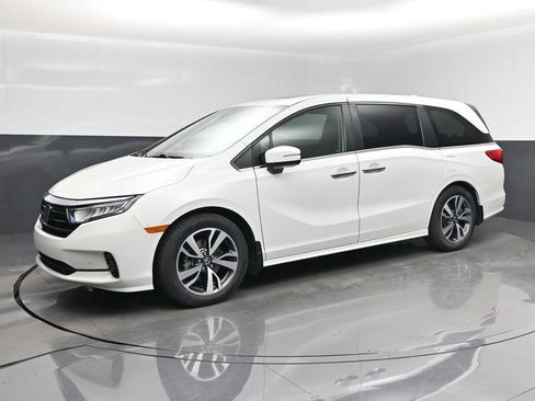 Used 2021 Honda Odyssey Touring image 9