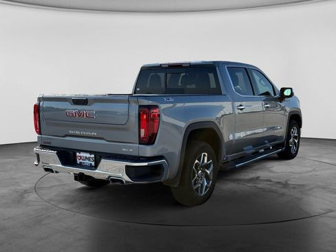 Used 2025 GMC Sierra 1500 SLT w/ SLT Premium Package AWD/4WD image 9