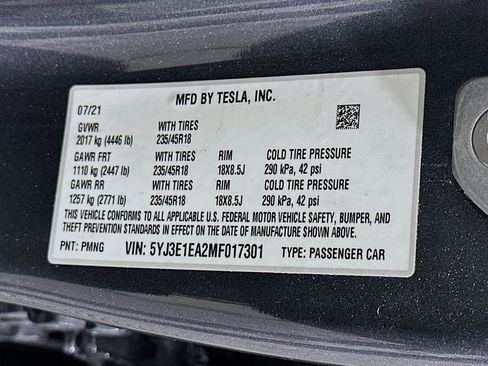 Used 2021 Tesla Model 3 Standard Range Plus RWD image 12