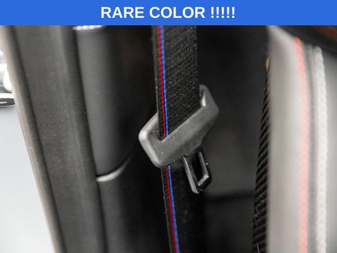 Used 2023 BMW M4 CSL RWD image 14