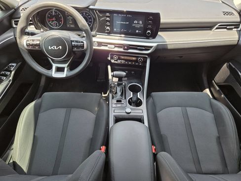 Used 2022 Kia K5 LXS FWD image 5