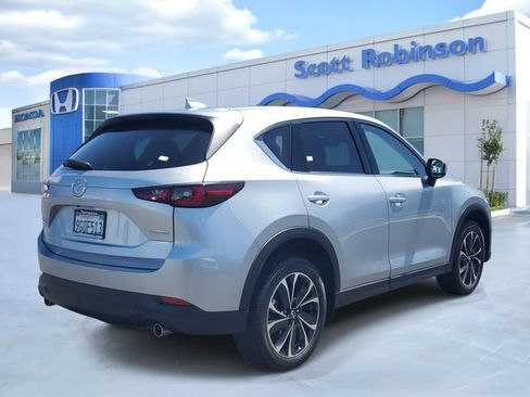 Used 2023 MAZDA CX-5 AWD 2.5 S w/ Premium Package image 4