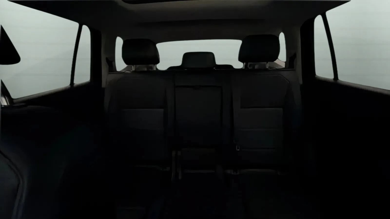 Used 2019 Volkswagen Tiguan S FWD image 19