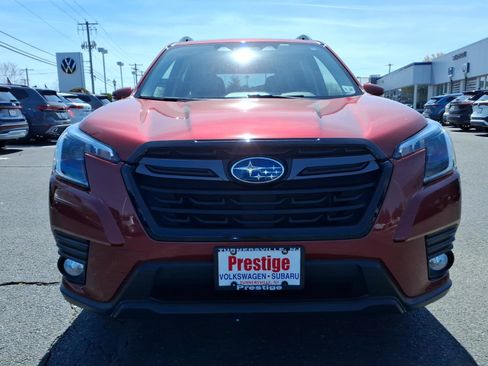Certified 2023 Subaru Forester Limited AWD/4WD image 6