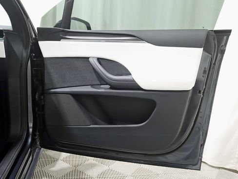 Used 2024 Tesla Model X Plaid AWD/4WD image 35
