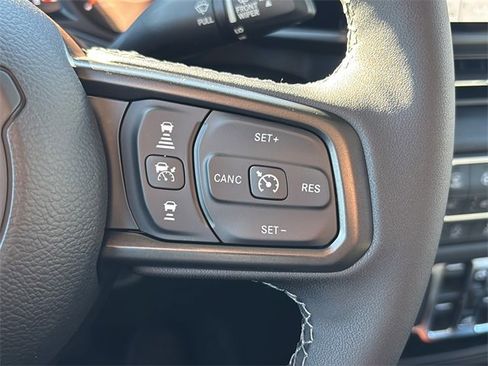 New 2026 Jeep Gladiator Sport image 27