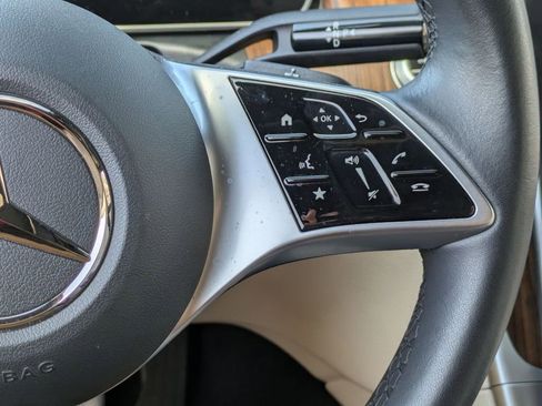 Used 2025 Mercedes-Benz C 300 C 300 image 21