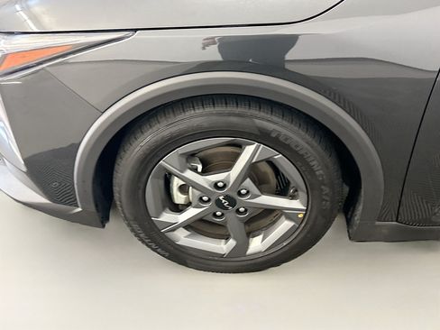 Used 2025 Kia K4 FWD image 11