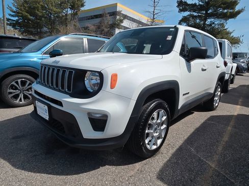 Certified 2023 Jeep Renegade Latitude AWD/4WD image 15