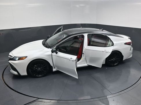 Used 2023 Toyota Camry XSE image 25