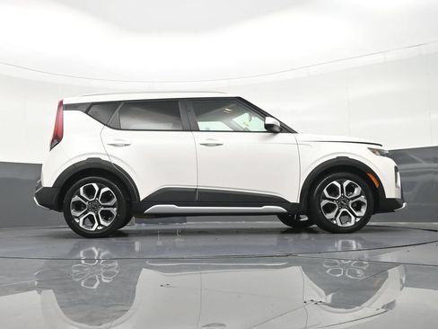 Used 2020 Kia Soul X-Line FWD image 28