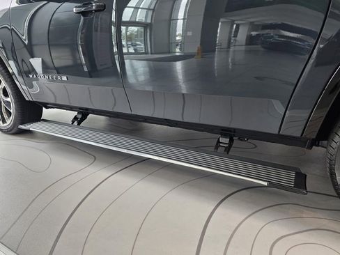 New 2025 Jeep Wagoneer L Series III w/ Premium Group I image 42