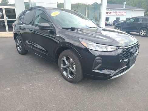 Used 2023 Ford Escape ST-Line w/ Tech Pack #1 image 7
