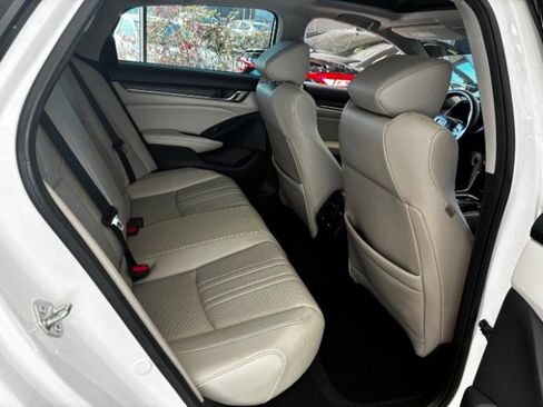Used 2021 Honda Accord EX-L image 29