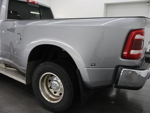 Used 2023 RAM 3500 Laramie AWD/4WD image 30
