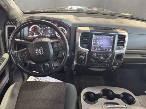 Used 2018 RAM 1500 Big Horn AWD/4WD image 2