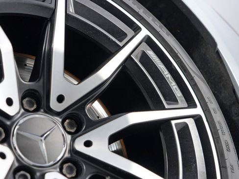 Used 2022 Mercedes-Benz SL 55 AMG AMG SL 55 w/ Driver Assist Pac image 60