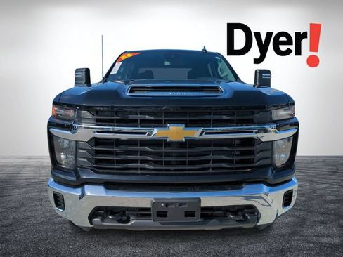 Used 2026 Chevrolet Silverado 2500 LT AWD/4WD image 9