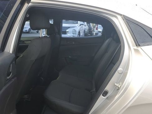 Used 2019 Honda Civic Sport image 12