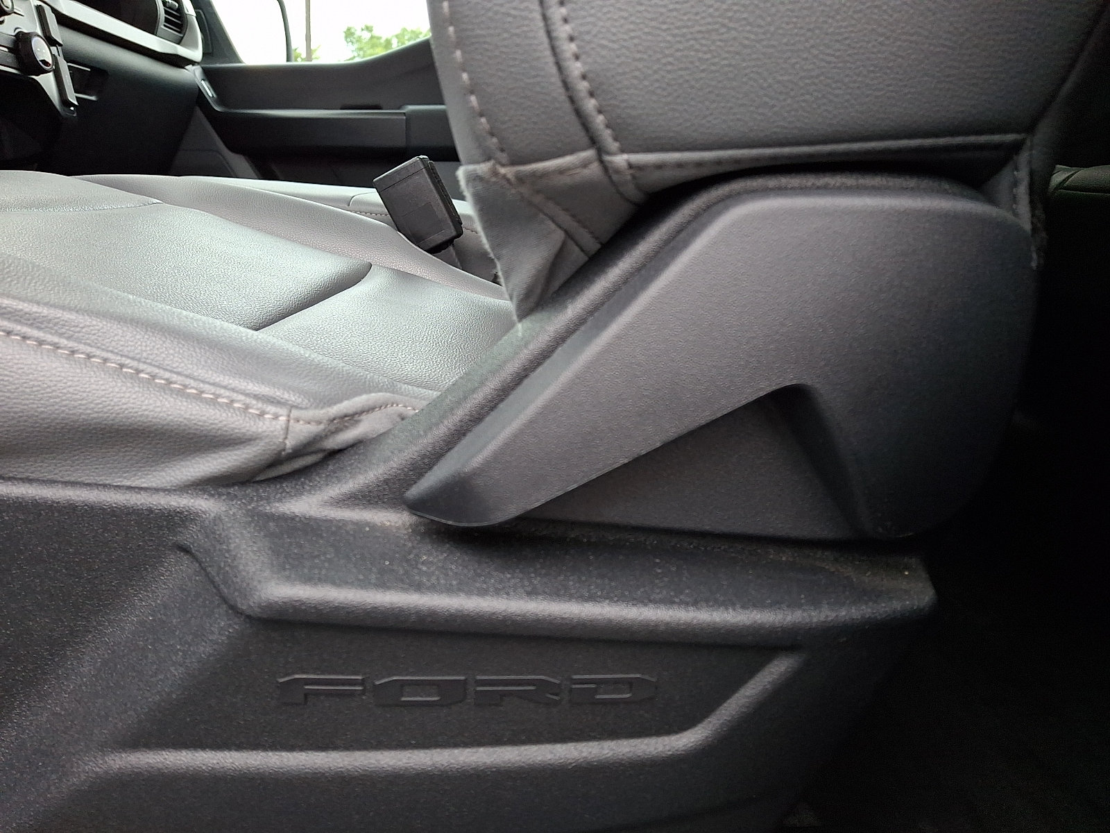 Certified 2024 Ford F150 XL AWD/4WD image 14