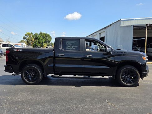 Used 2024 Chevrolet Silverado 1500 Custom w/ Turbomax Blackout Package AWD/4WD image 6