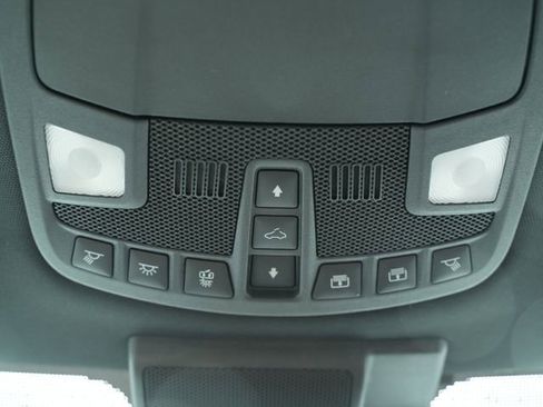 Used 2019 Ford F150 Lariat AWD/4WD image 36