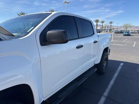 Used 2015 GMC Canyon 2WD Crew Cab image 4