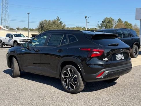 New 2026 Chevrolet Trax RS w/ Driver Confidence Package image 4