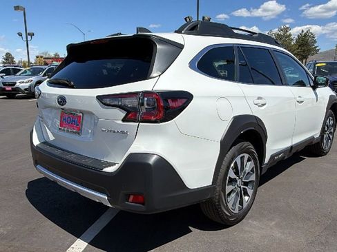 Used 2023 Subaru Outback Limited AWD/4WD image 3