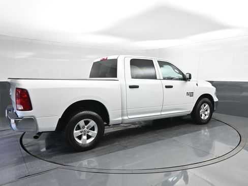 Used 2022 RAM 1500 Classic SLT image 15