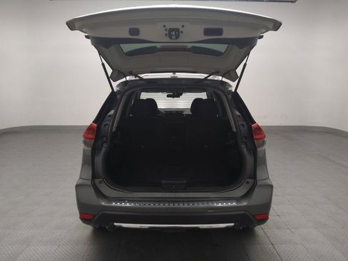 Used 2019 Nissan Rogue S w/ Special Edition Package FWD image 29
