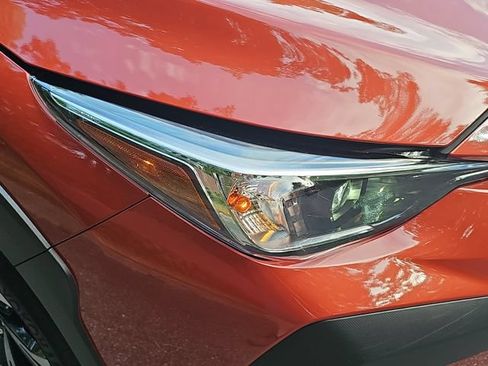 Certified 2024 Subaru Crosstrek 2.0i Premium AWD/4WD image 26